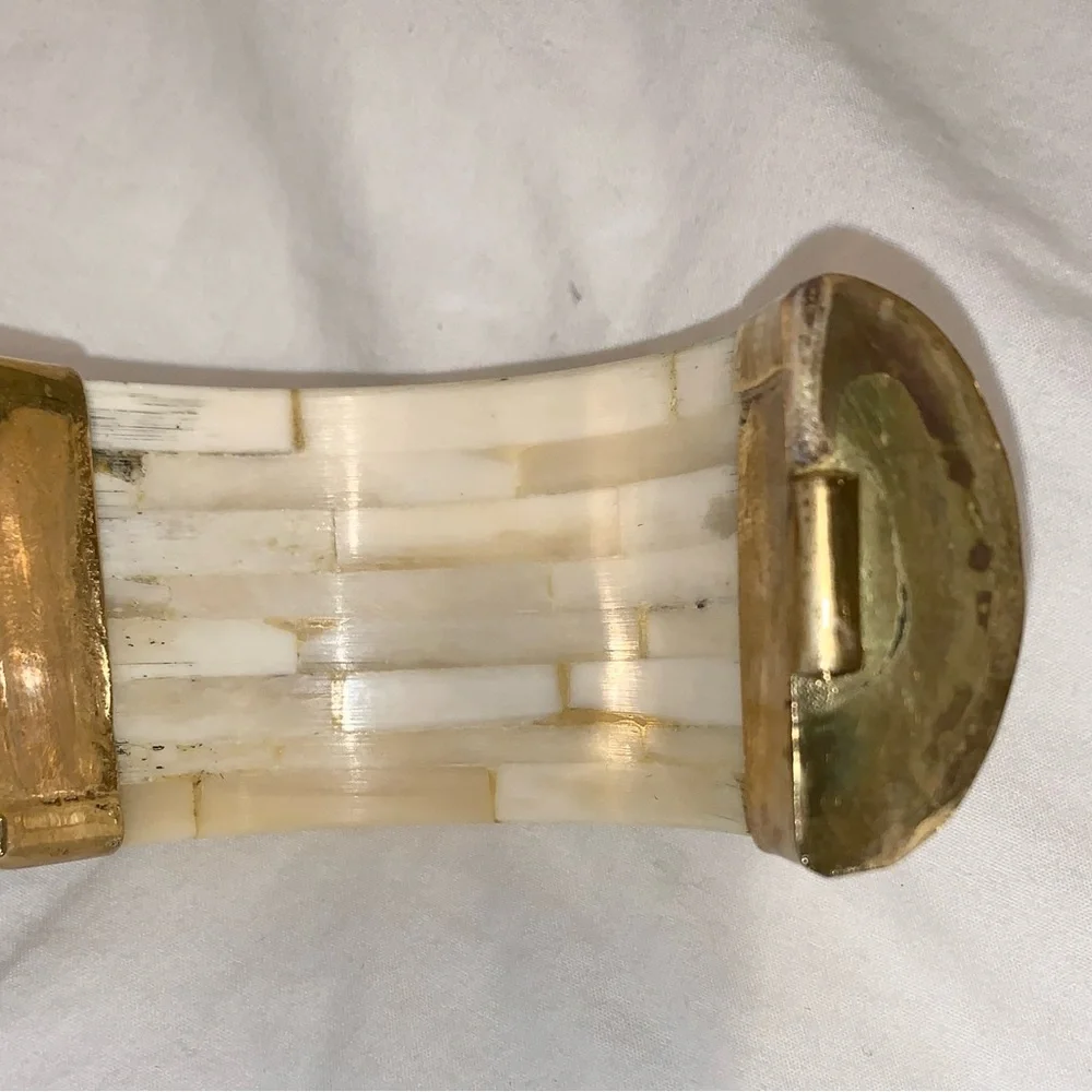 Vintage luxury Ivory Bone Black Agate Stone hinged pin bangle bracelet